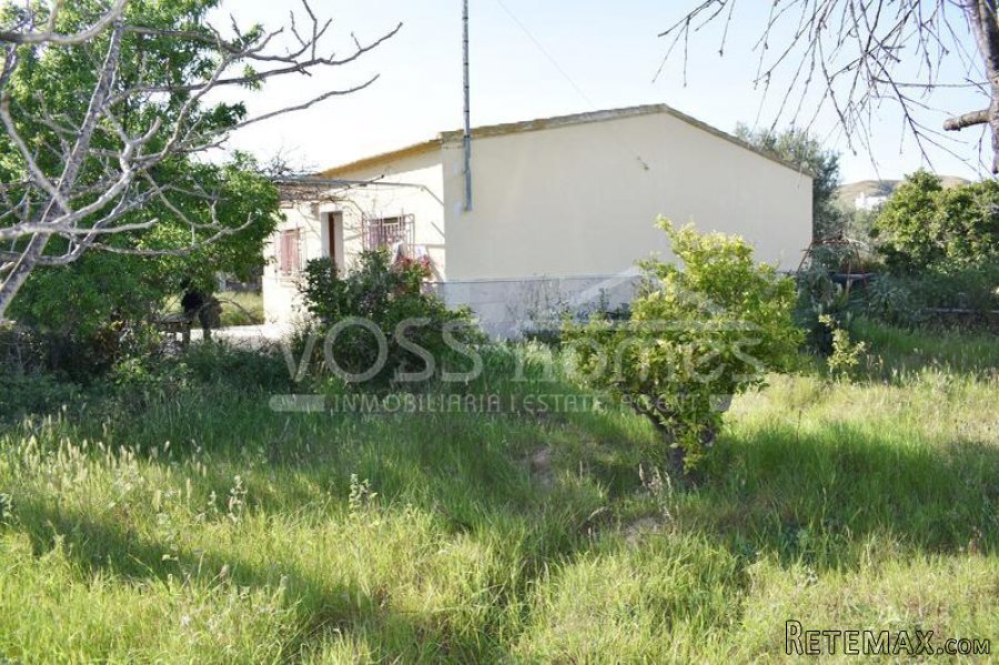 A lovely, Spanish habitable, 2 / 3 bed edge of village /.. - 9