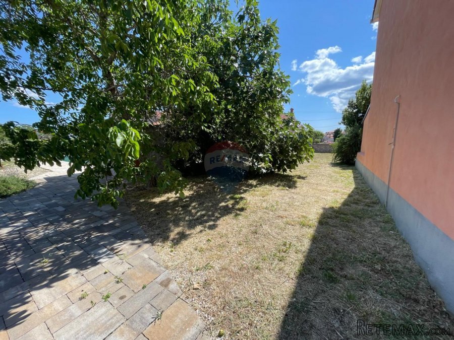 Krk, Gabonjin, autohtona kamena kuća s bazenom, 150 m2 - 3