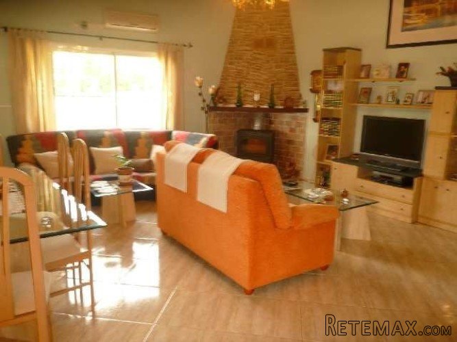 Beautiful rustic property just 2 minutes from the village... - 5