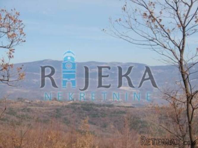 Pazin-okolica , 4834 m2 zemljište u građevinskoj zoni