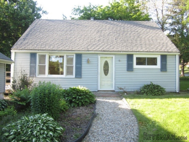10 High Meadow Road Bolton, CT, 06043..