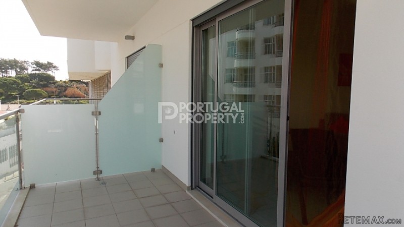 2 Bedroom apartment close to the beach