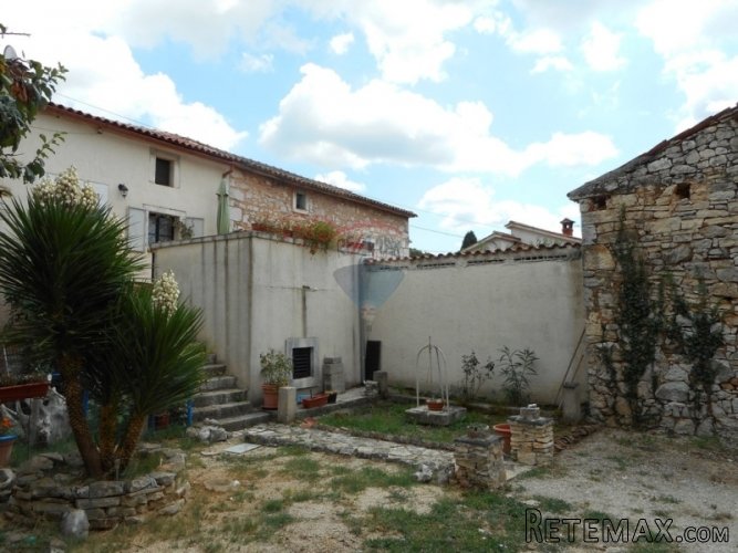 POREČ: BADERNA ISTARSKO IMANJE - 3
