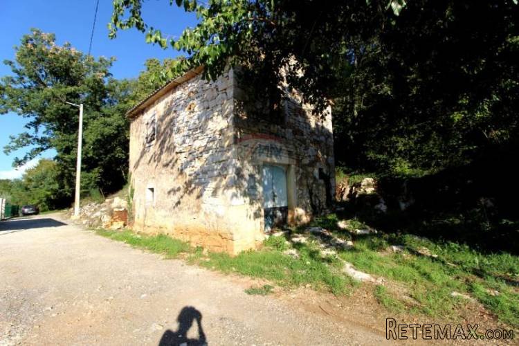 Kamena kućica - 2