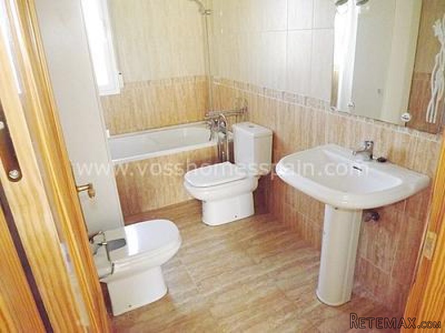 LARGE 2 storey villa with 3 bedrooms, 2 bathrooms (2.. - 12