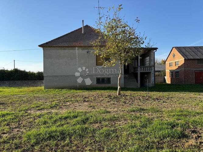 Zemljište s objektima – samo 45,74 €/m²!! - 2