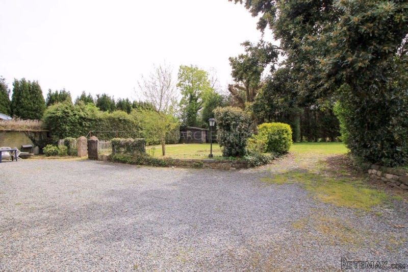 Beautiful Country House For Sale With.. - 2