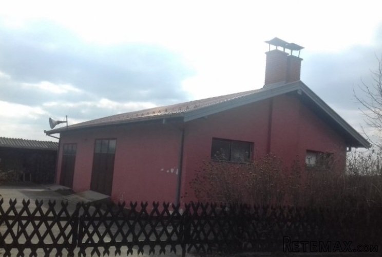 Prodajem stambeno-poslovni prostor u Despotovu - 4