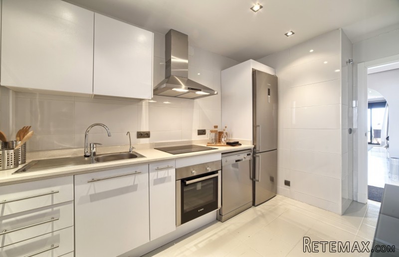 2 bedroom property near Casares Back to.. - 2
