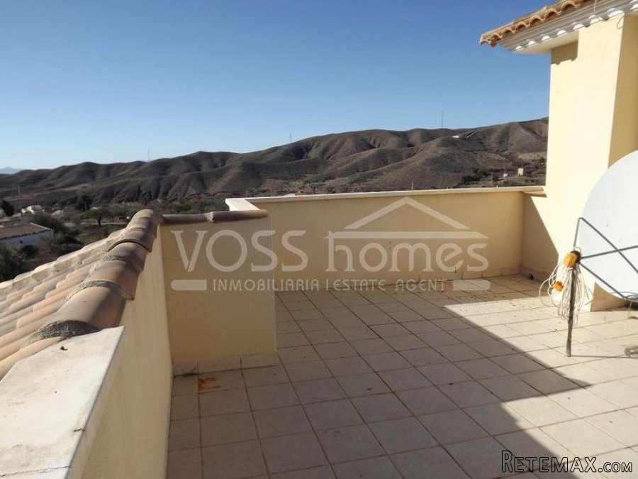 LARGE 2 storey villa with 3 bedrooms, 2 bathrooms (2.. - 16