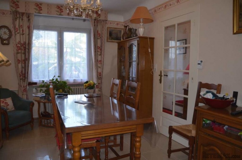 5 Bedrooms - Maison - For Sale