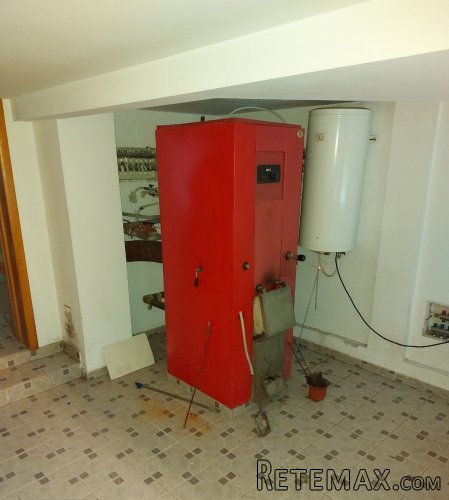 Na prodaju kuca u Loznici - 17