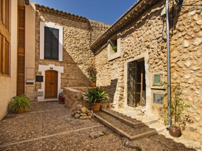 Romantic Boutique-House In Alaro