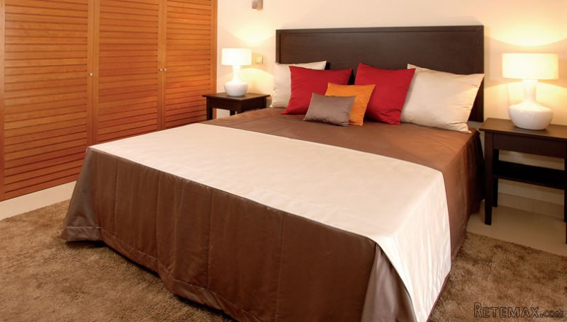 Two Bedroom Duplex Apartment, LB1B..