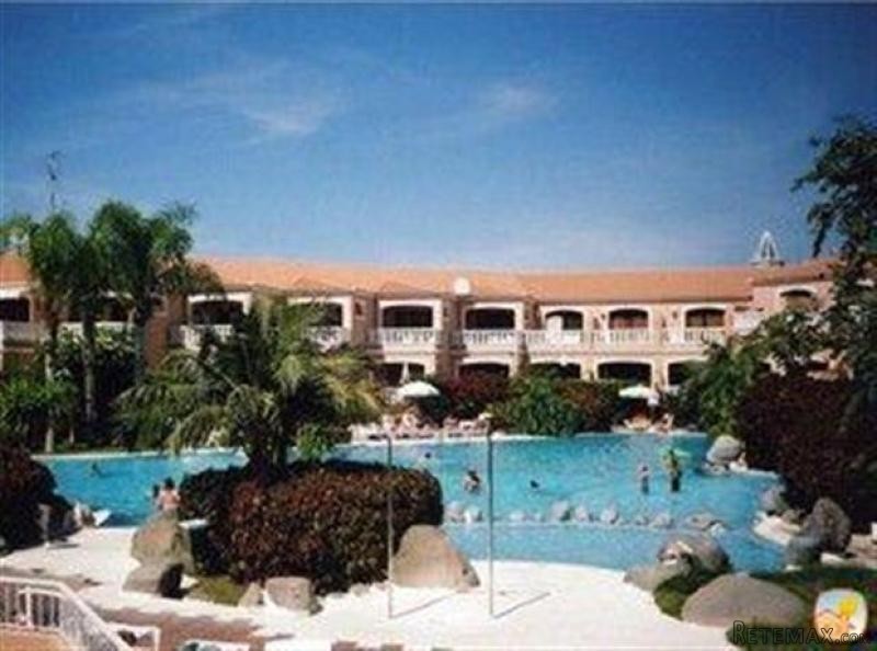 Apartment For Sale in Playas De Fanabe.. - 2
