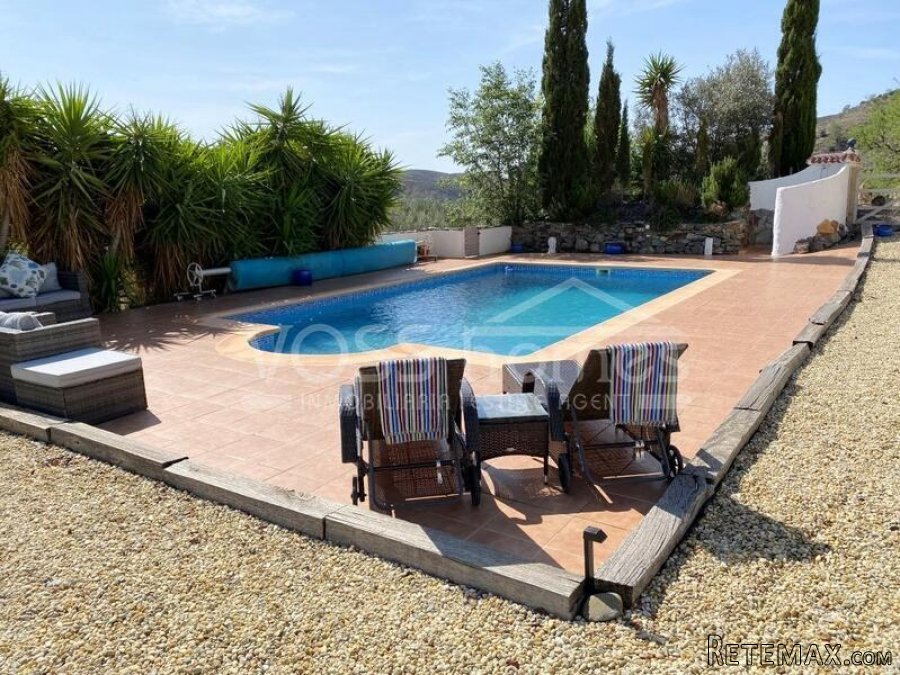 NEW & EXCLUSIVE TO VOSS HOMES. A stunningly beautiful.. - 2