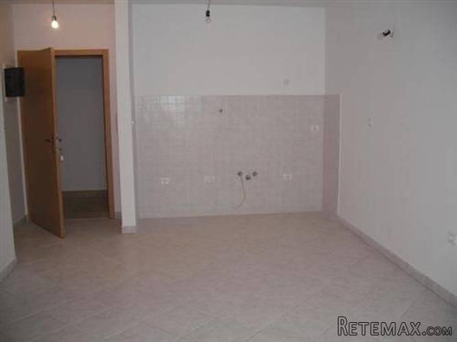 NOVI APARTMAN - STAN S VRTOM U PEROJU - 4