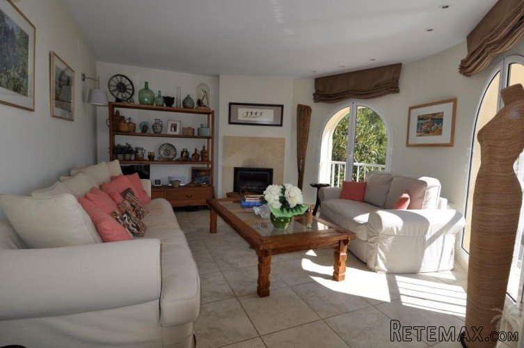 Comfortable family villa with beautiful sea views, totally.. - 3
