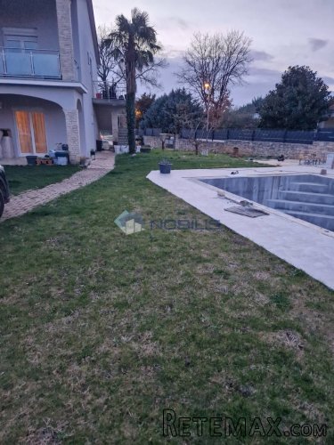 Istra, Poreč, 240m2, 2 stana + 1100m2 okućnice, bazen - 3