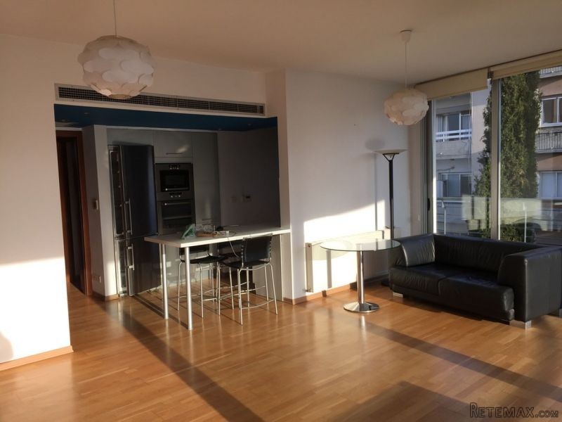 Spacious! 2 bedroom apartment in.. - 2