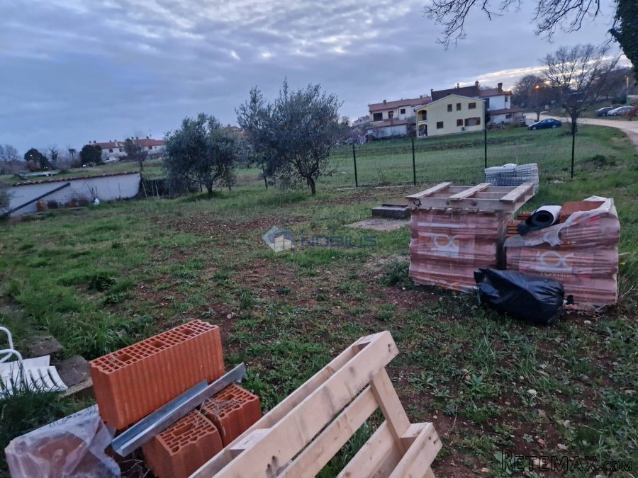 Istra, Poreč, 240m2, 2 stana + 1100m2 okućnice, bazen - 5
