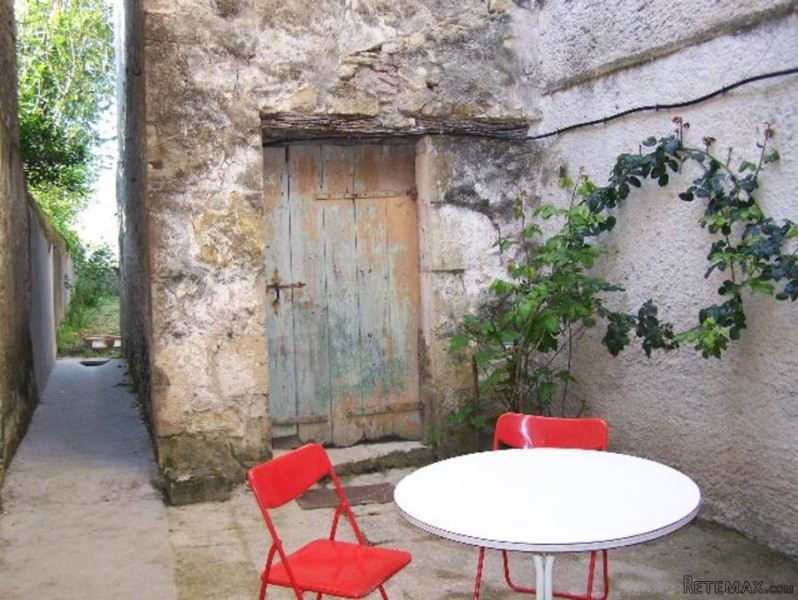 In The Centre Of The Village Of Duras.. - 2