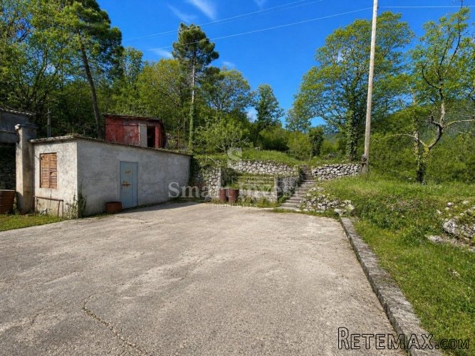 VEPRINAC, zemljište sa građevinskom dozovolom - 2