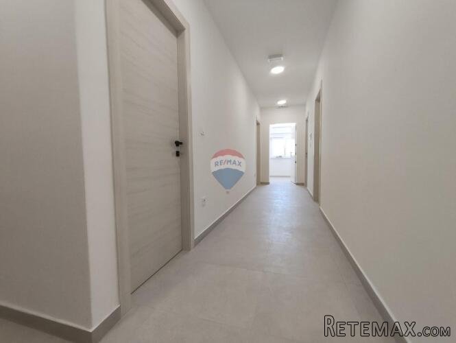 Rijeka, Škurinje, poslovni uredski prostor od 150m2 - 3