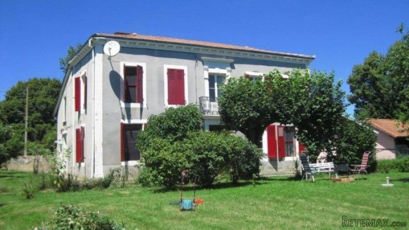 4 Bedrooms - House - Midi-Pyrenees -..
