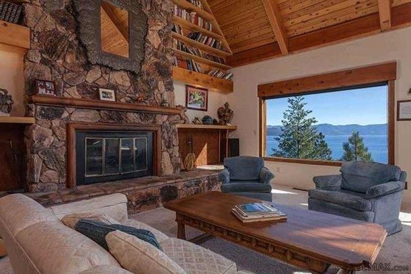 6 bedroom Residence For Sale: Carnelian.. - 2