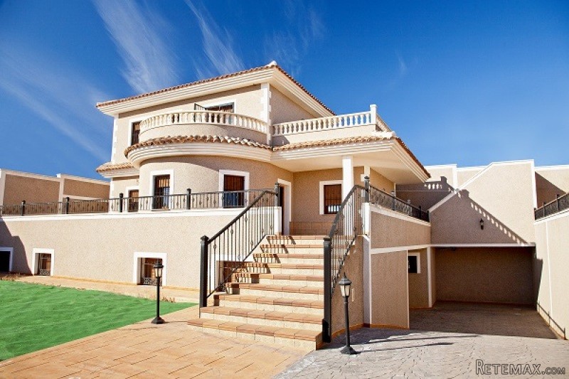 3 bedroom villas