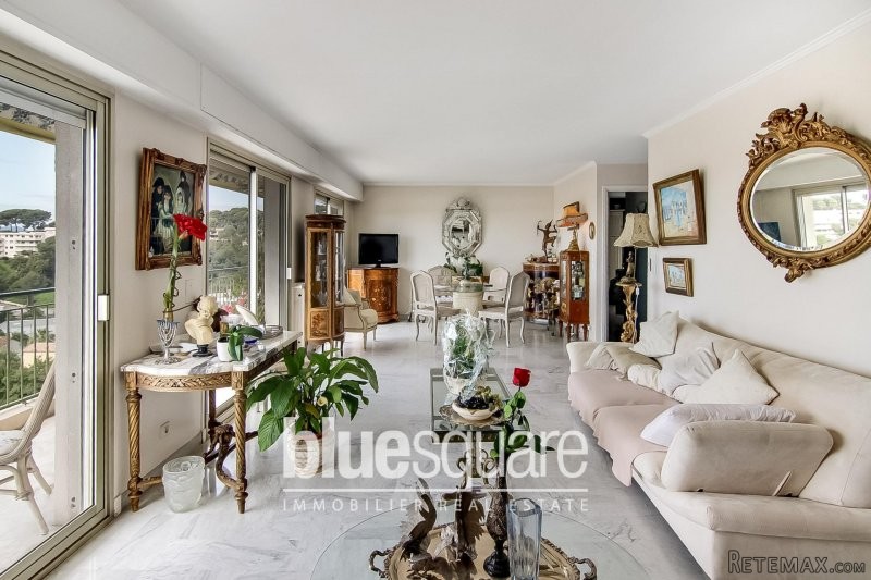 Bright 1/2 Bedrooms Apartment - 2