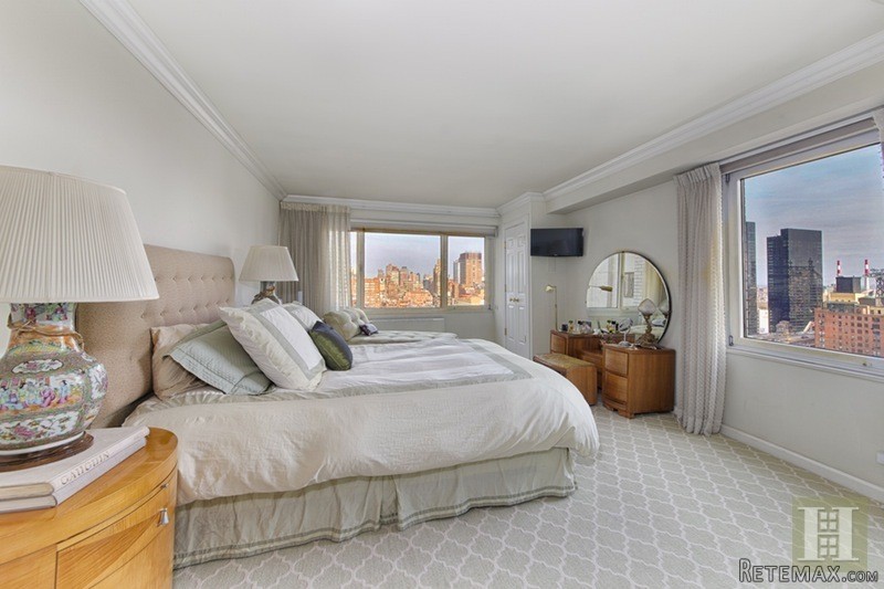 2 bedroom Apartment For Sale: 303 EAST.. - 2