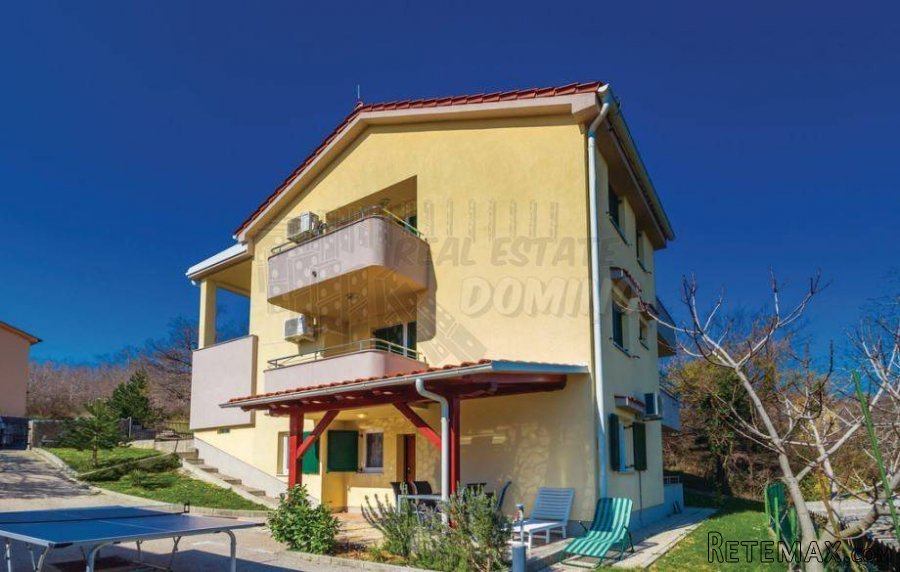 Apartman s 3 sobe i okućnicom! Uvala Soline! - 2