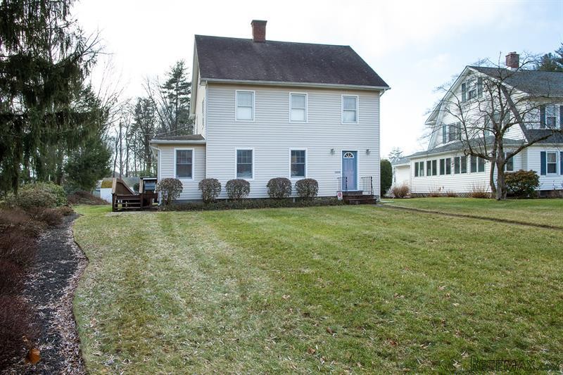 Commercial Property For Sale: 143..