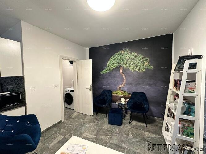 Renovirani stan u centru Pule, 50 m² s podnim grijanjem i.. - 3