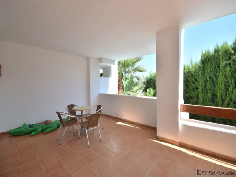 3 Bedroom Apartment For Sale Situated.. - 2