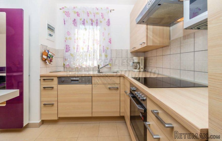 Apartman s 3 sobe i okućnicom! Uvala Soline! - 7