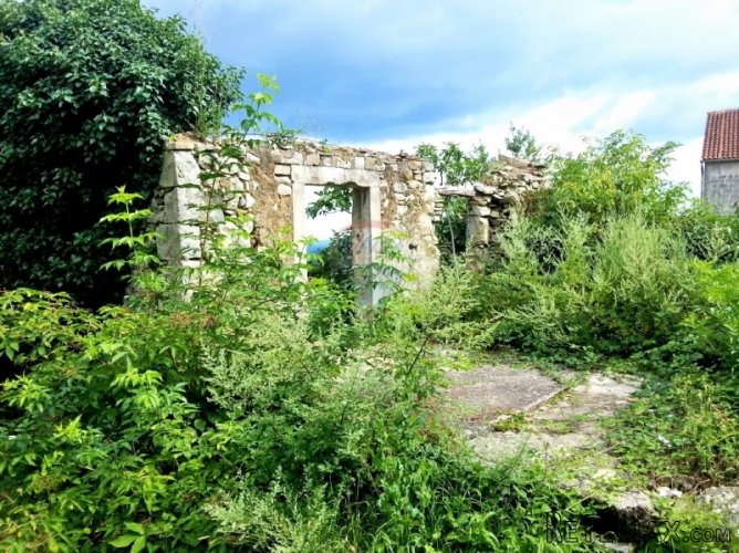Starina za rekonstrukciju sa panoramskim pogledom - 4