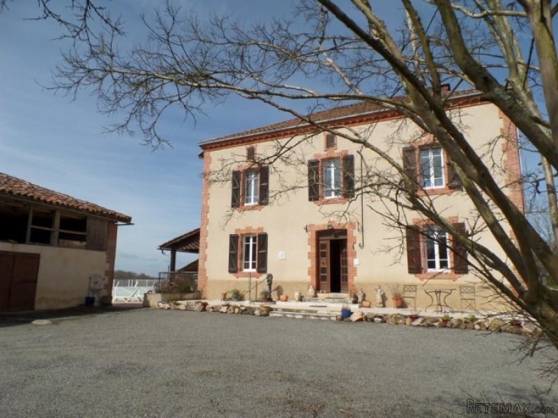 3 Bedrooms - House - Midi-Pyrenees -..