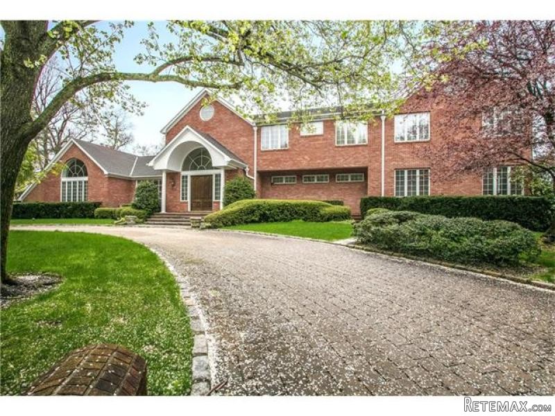 6 bedroom House For Sale: 11 Flagler..