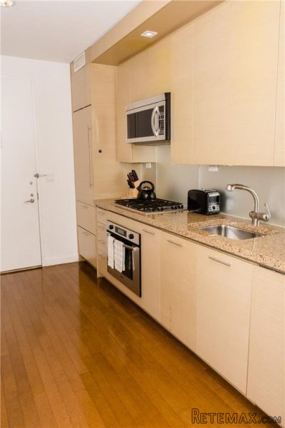 Condo - New York State - For Sale - 2