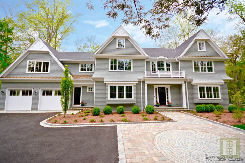 4 bedroom House For Sale: 23 WATERBURY..