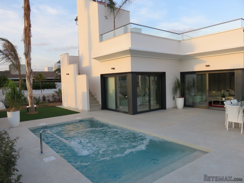 3 bedroom villas