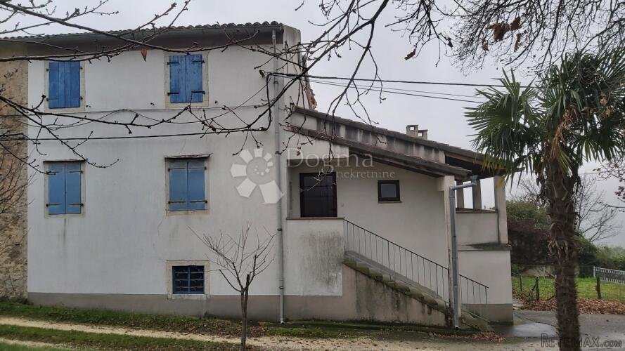Kuća za adaptaciju - Motovun - 2