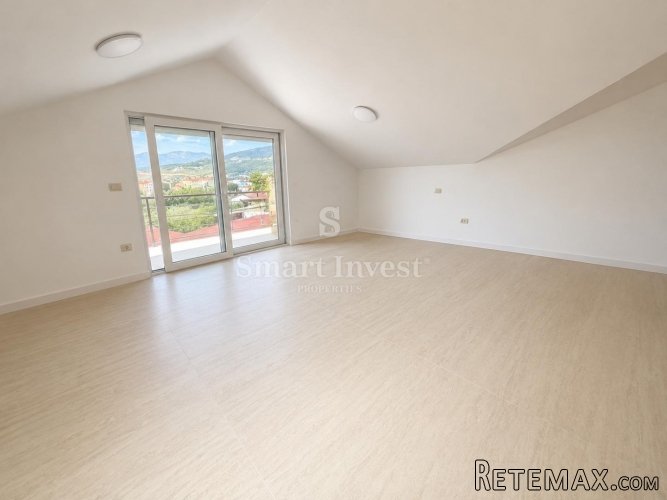 MATULJI - CENTAR, namješten stan 3S+DB s balkonom i 2.. - 2