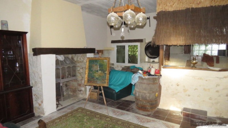 Manor house in small hamlet liveable.. - 2