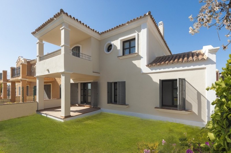 4 Bedrooms - Villa - Malaga - For Sale - 2
