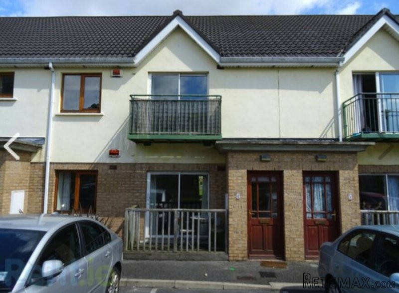 4 The Crescent, Larch Hill, Coolock.. - 2