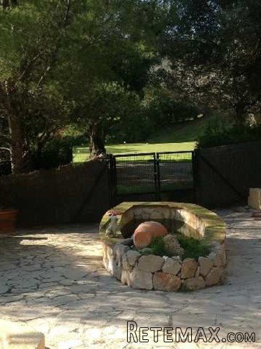 A detached, spacious six bedroom property, enjoying.. - 4